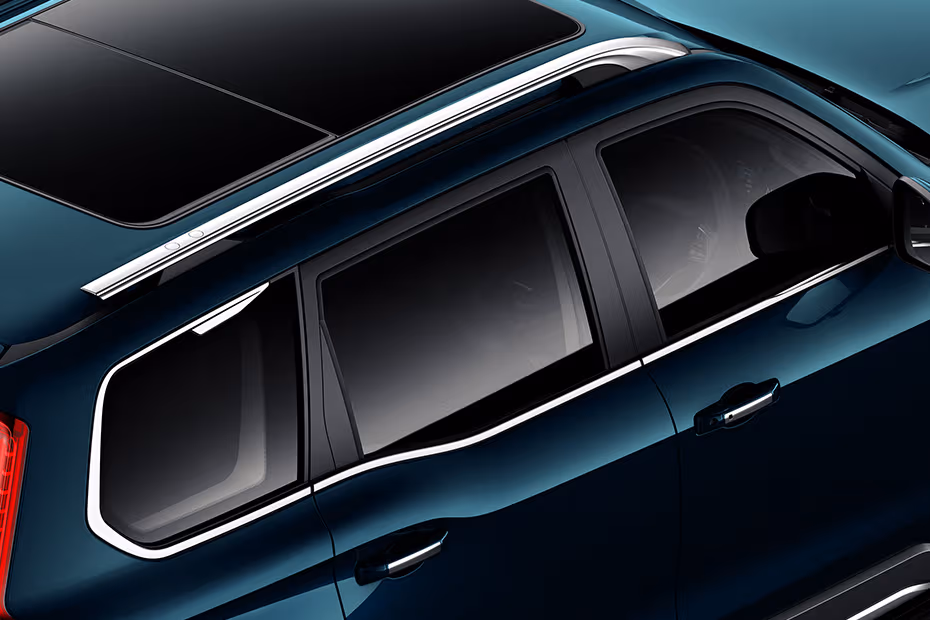 Mahindra Scorpio N Window Line Image
