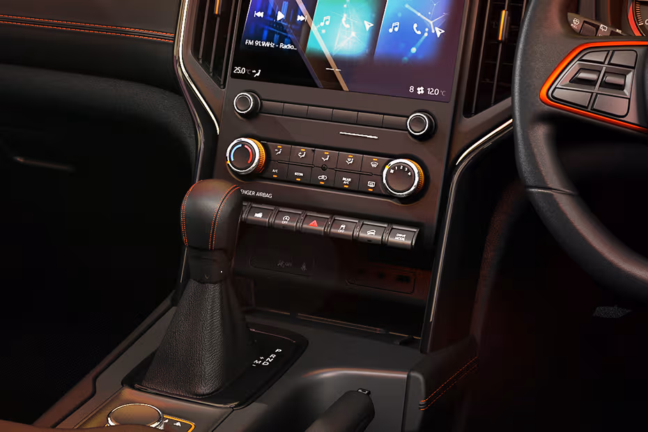 Mahindra Global Pik Up AC Controls