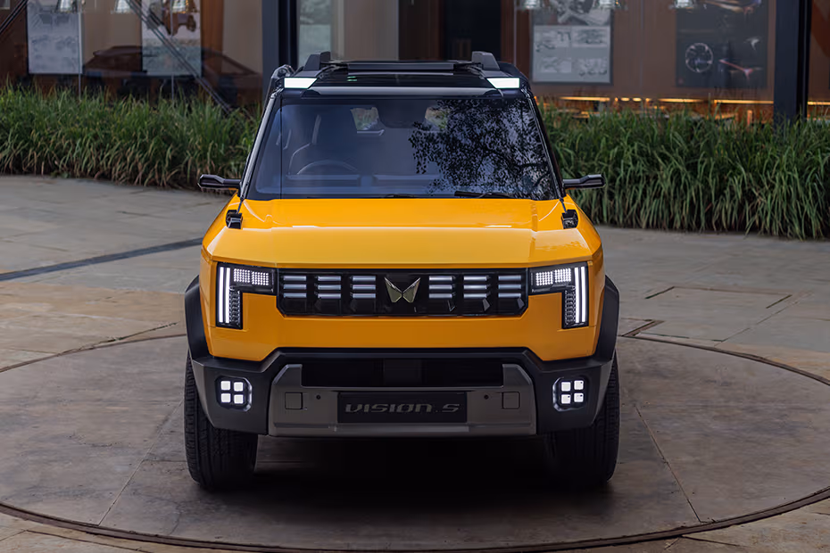 Mahindra Vision S Front View Image
