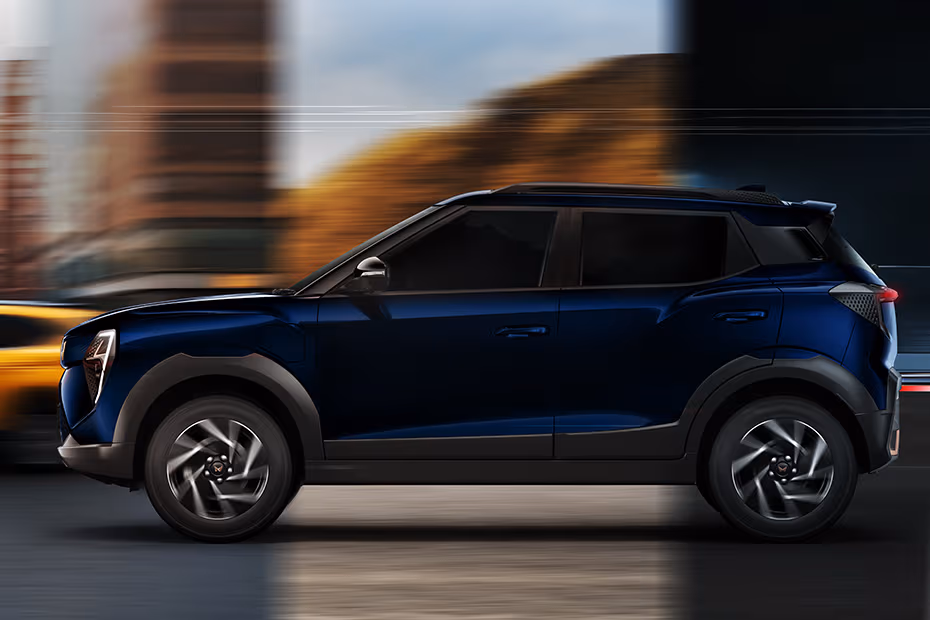 Mahindra XUV 3XO EV Exterior Image