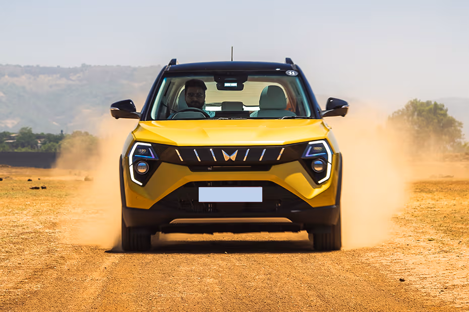 Mahindra XUV 3XO Exterior Image