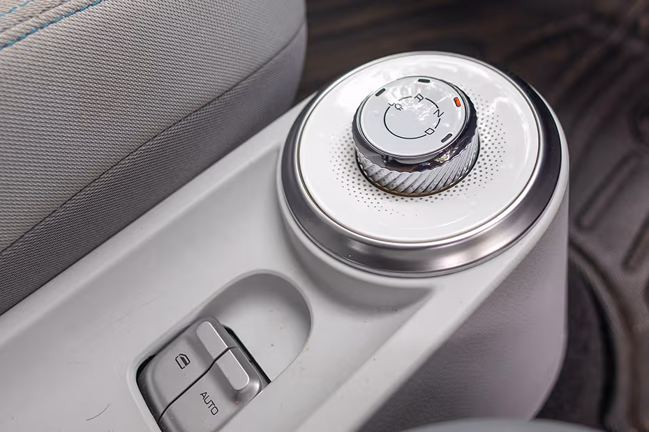 MG Comet EV Gear Selector / Shifter