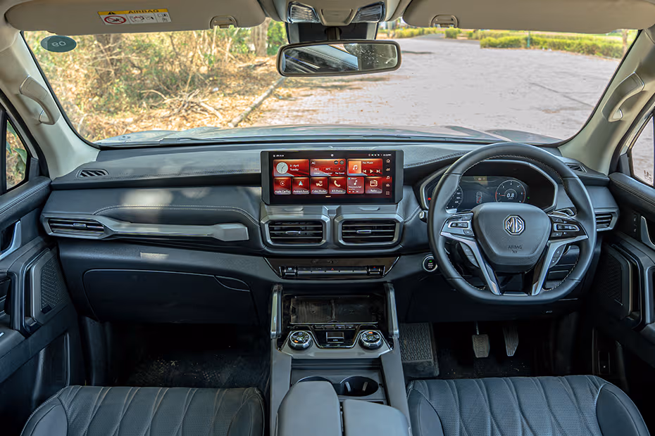 MG Majestor Dashboard