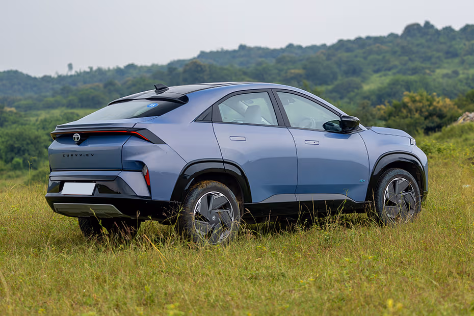 Tata Curvv EV Rear Right Side Image