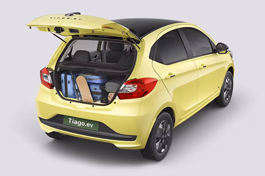 Tata Tiago EV Boot Space (With Luggage)