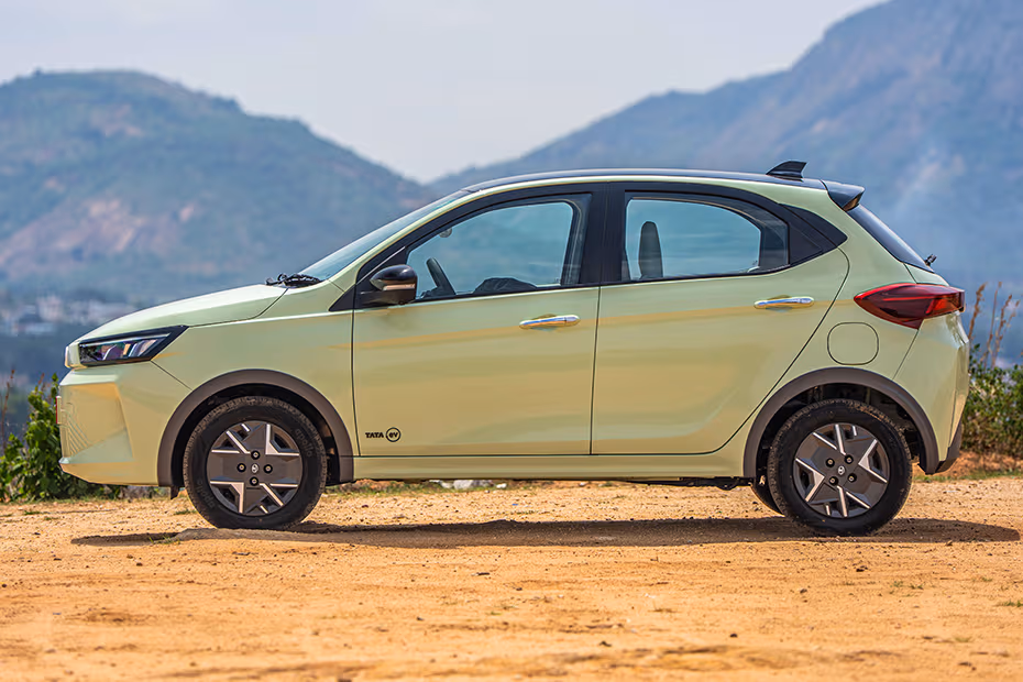 Tata Tiago EV Side View (Left)  Image