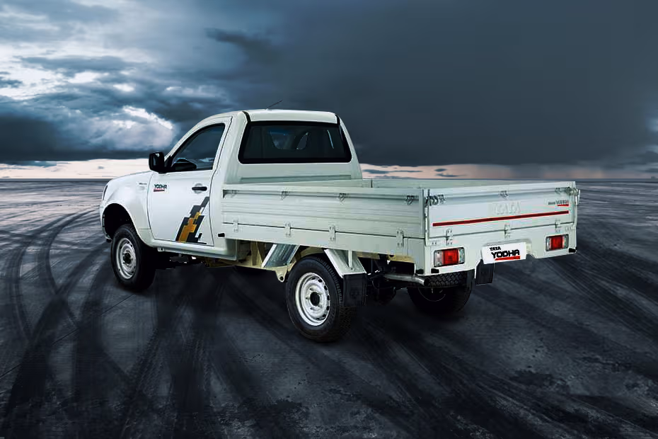 Tata Yodha Pickup Rear Left View Image