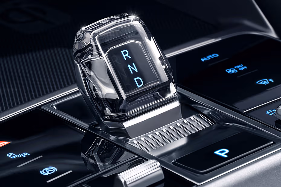 BYD Sealion 6 Gear Shifter