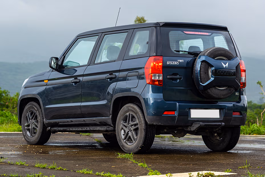 Mahindra Bolero Neo Rear Left View Image
