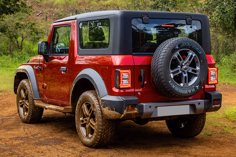 Mahindra Thar Rear Left View Image
