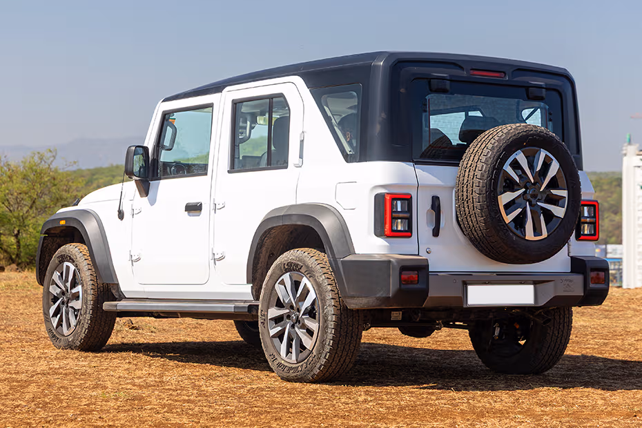 Mahindra Thar ROXX Rear Left View Image