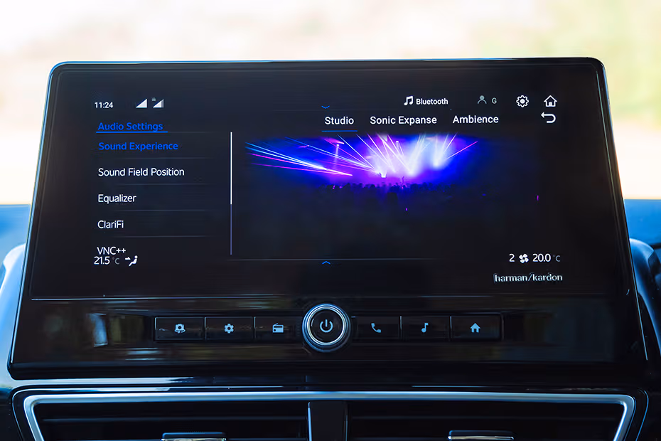 Mahindra XUV 3XO Infotainment System