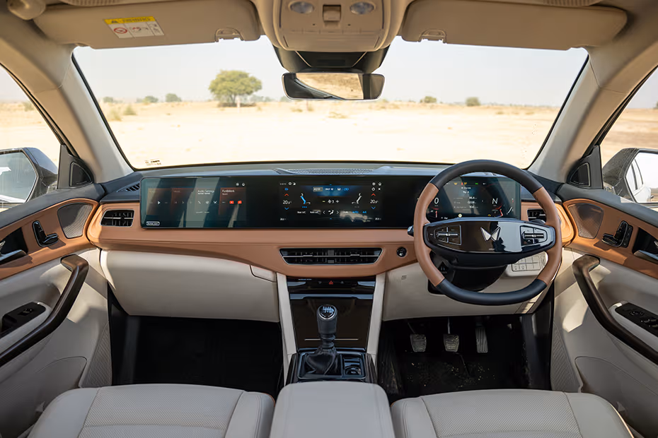 Mahindra XUV 7XO Dashboard